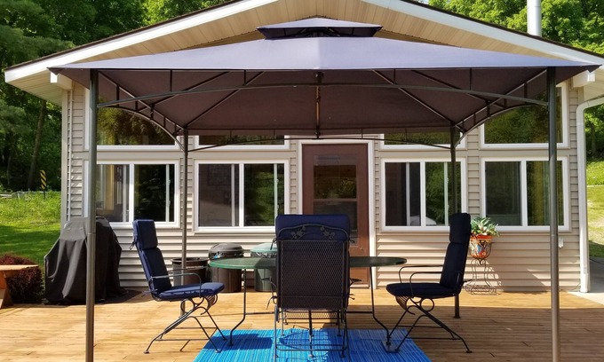 Eastman Cabin | Solitude In The Woods Of Wisconsin! Peaceful Cabin That Sleeps 6!