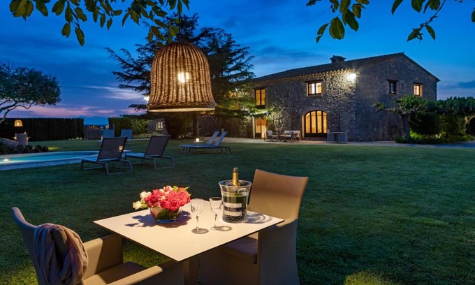 Torroella de Fluvia Bed & Breakfast | Somnis de l´Empordà