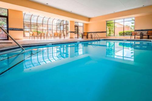 Milford Hotel | Sonesta Select Boston Milford