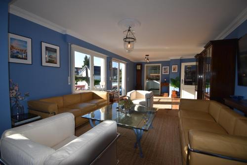 Eriskirch Apartment | Sonnige 4 Zimmer Gartenwohnung nähe See für bis zu 6 Personen