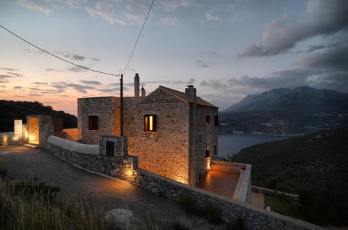 Areopoli House | Sophia Limeni View