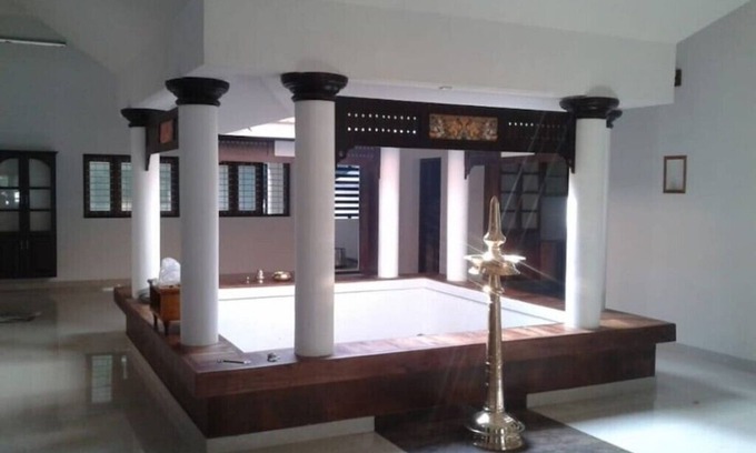 Kunnattur House | SOUBHADRAM THE PALACE -A TRADITIONAL BUN GLOW LOCATED IN A BEAUTIFUL VILLAGE