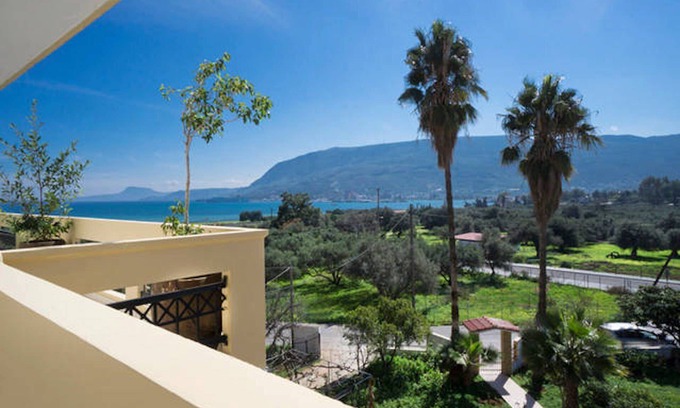 Souda Apartment | Souda bay Penthouse - next to the beach - nature and farm around