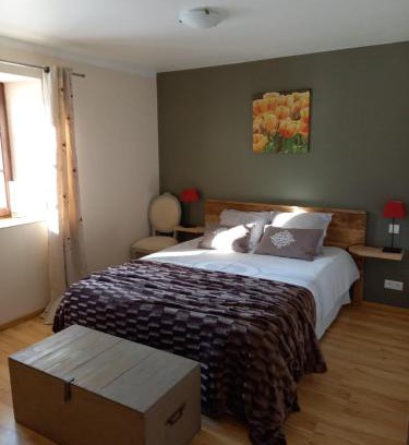 Labastide-du-Haut-Mont Bed & Breakfast | Sous Le Tilleul