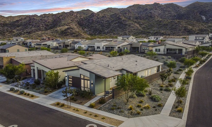 South Mountain House | South Mountain Luxury Retreat - New & Modern