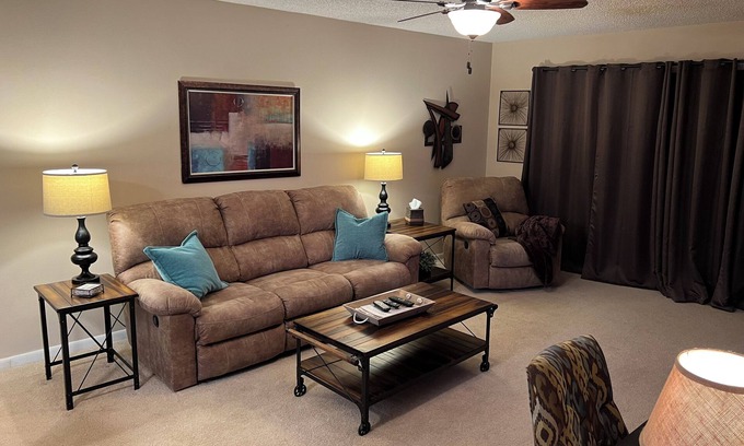Nichols Condo | Southern Comfort - Beautiful and spacious 2/2 condo - pool and nature view!