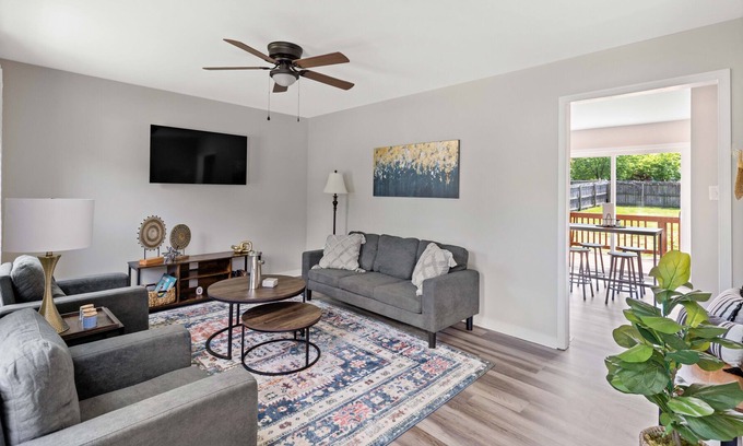 Chesterfield House | Southside Retreat