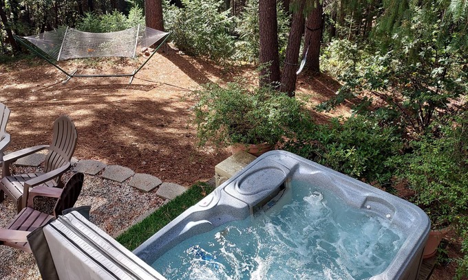 Gold Run House | Spa, Quiet, Peaceful Near Rollins Lake, Local Hiking, Romantic, Reunion, Retreat
