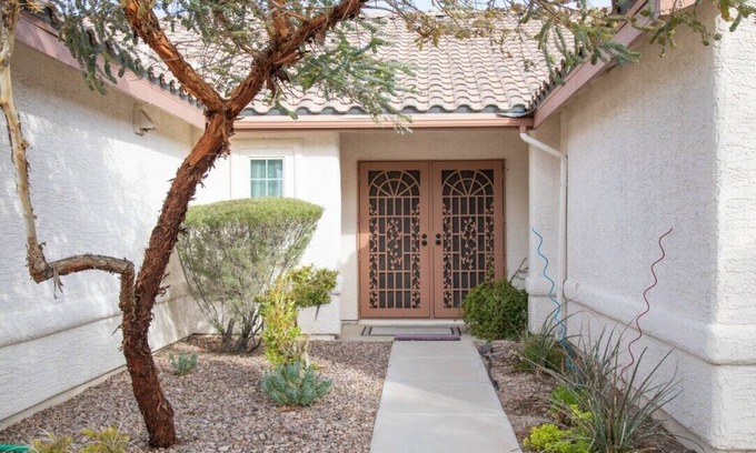 Centennial Hills House | Space to Play in Centennial Hills Las Vegas! 5 bedroom SINGLE STORY on HALF ACRE