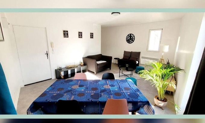Neris-les-Bains Apartment | Spacieux T3 au pied des Thermes