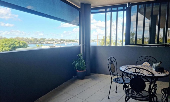 Albion Apartment | Spacious 1B1B with river views & all amenities