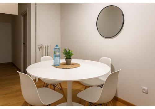 Nea Smirni Apartment | Spacious 2 Bedroom Apartment in Nea Smyrni with Free Street Parking