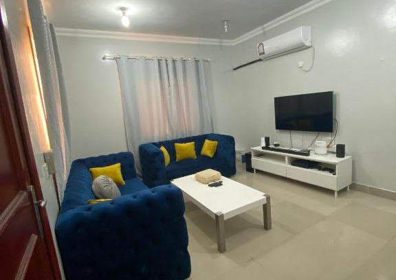 Al Wakrah Apartment | Spacious 2-bedroom with BBQ Grill