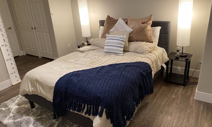 Spring Valley Apartment | Spacious 2bed 2bath apartment
