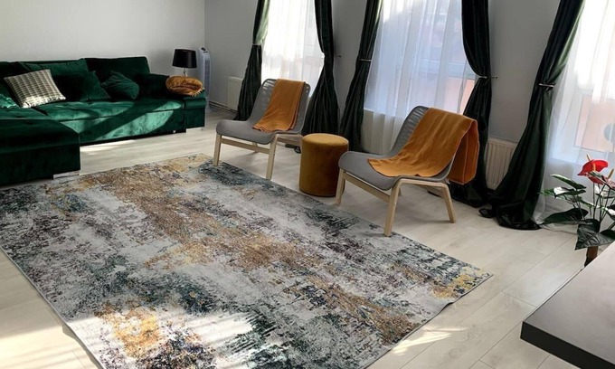 Floresti Apartment | Spacious 3 Bed Apartment Cluj Floresti near Vivo