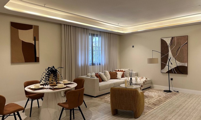 Qurtubah Apartment | Spacious 3-bedroom apartment in superb Qurtobah with WiFi, AC
