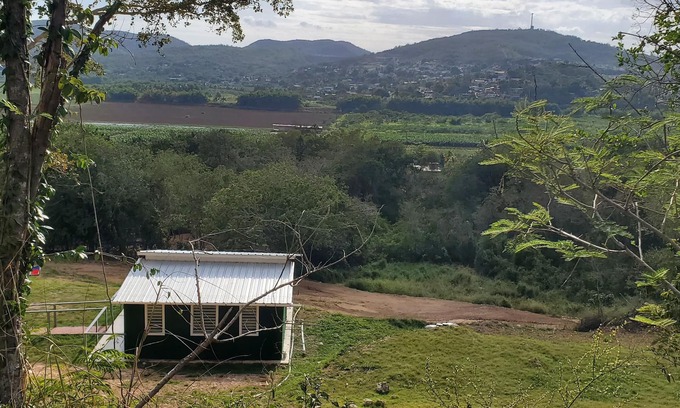 Barina Other | Spacious 4-bedroom farmhouse in charming Yauco with AC