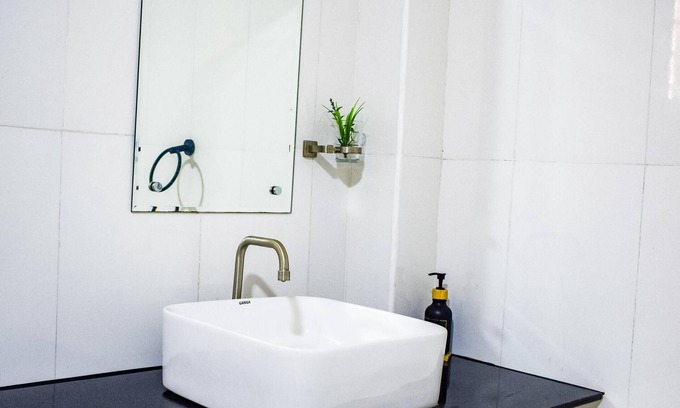 Beau Vallon Apartment | Spacious 4-bedroom apartment with beautiful view at Beau Vallon with Wi-Fi/AC