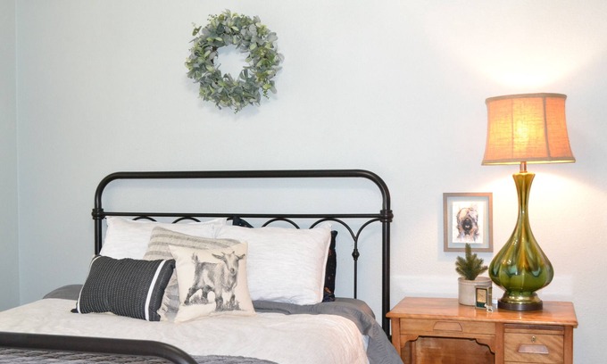 Whitewood Other | Spacious 5-bedroom farmhouse near Sturgis with WiFi