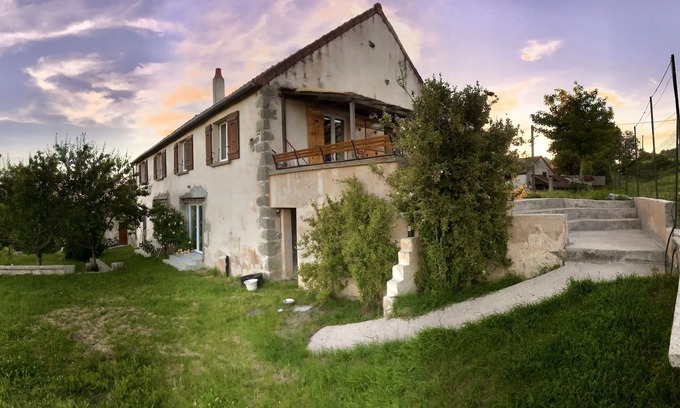 Lormes House | Spacious and bright house with terraces and beautiful views of the countryside.