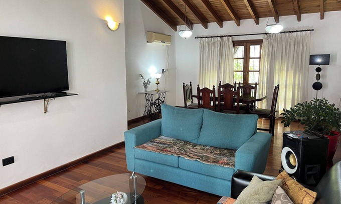 Mendoza City Center House | SPACIOUS AND EXCLUSIVE HOUSE IN THE CENTER, METERS FROM SAN MARTIN PARK AND DOWNTOWN MENDOZA