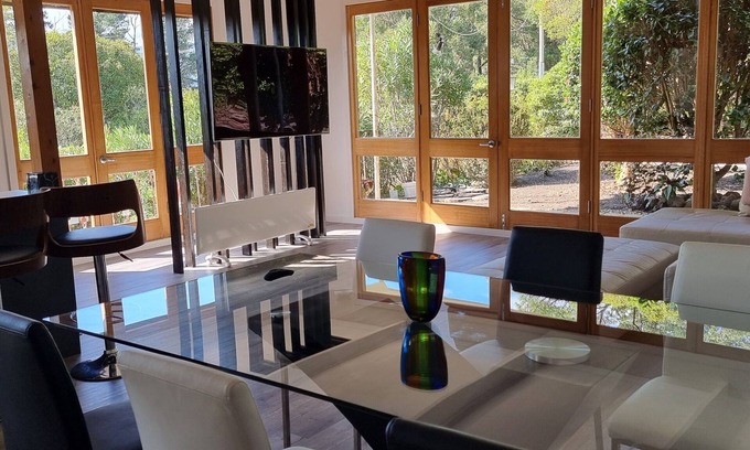 Woori Yallock House | Spacious and peaceful country house