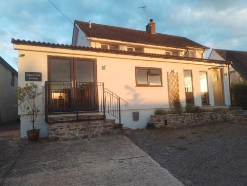Culmstock Apartment | Spacious and sunny accommodation with Underfloor heating throughout