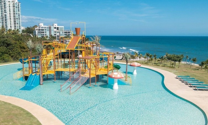 El Palmar Condo | Spacious apartment w/3 Bdr + 3.5 bthr in Luxury Residence & Beach Club Access ☀️🌊