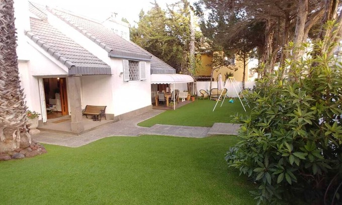 Las Brisas Ski Chalet | Spacious chalet, piano, solar energy, wifi, quality