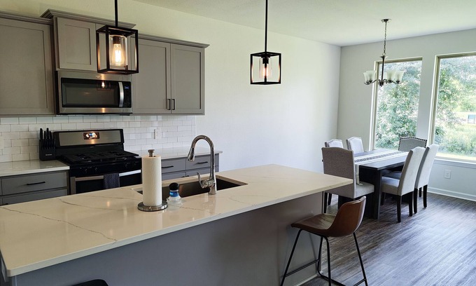 Westlake House | Spacious & Comfortable 3 Bedroom Home in Golf Course Community