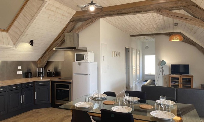 Saint-Leon Cottage | Spacious cottage in Saint-Léon with A/C and parking