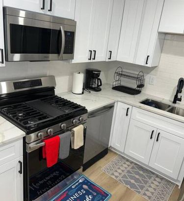 Kankakee Apartment | Spacious Family Retreat in Charming Kankakee