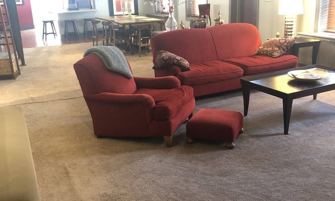 Historic Downtown Lancaster Apartment | Spacious Fully Furnished Apartment, over 2100 sq ft