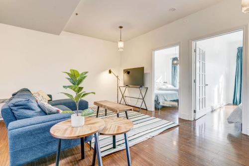 Plateau Mont Royal Apartment | Spacious Group Haven Near Trendy St Laurent