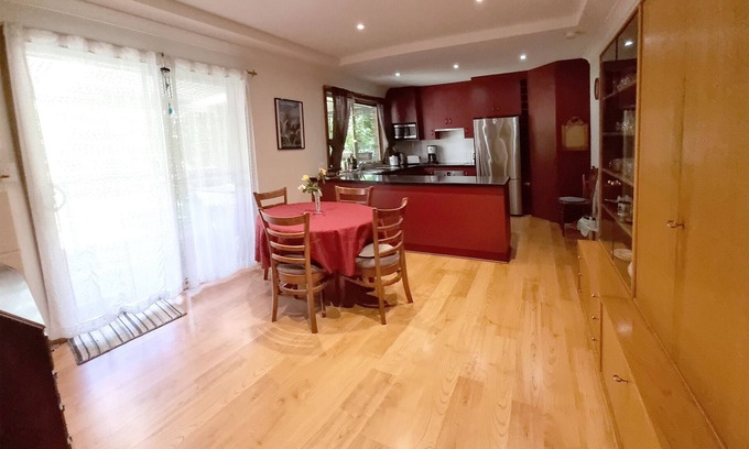 Hahndorf Apartment | Spacious Holiday Hideaway Flat