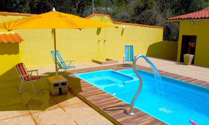 Praia Rasa House | Spacious House, 3 Suites and Pool