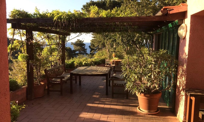 Sant' Andrea House | Spacious house with sea view and turnaround