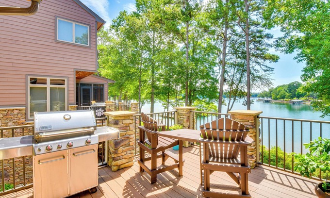 Saxony Forest House | Spacious Lake Keowee Home: Boat Slip & Pool Access