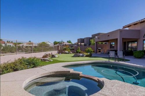 Red Mountain Ranch House | Spacious Mesa home with stunning views