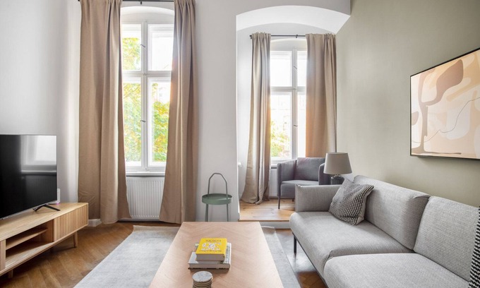 Mitte Apartment | Spacious Mitte 2BR nr Humboldthain, by Blueground