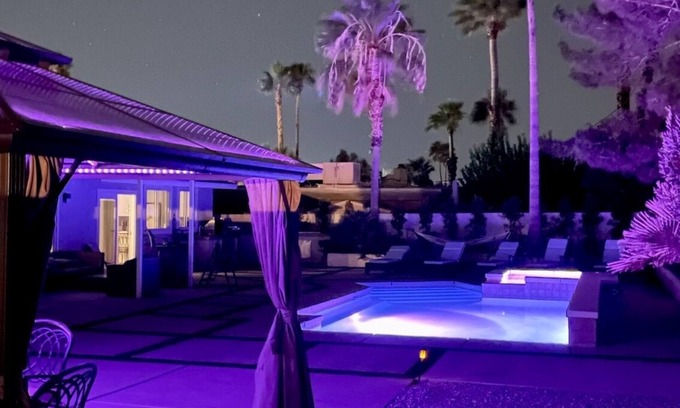Racquet Club South House | Spacious modern 3BR Saltwater Pool & Hot Tub, BBQ