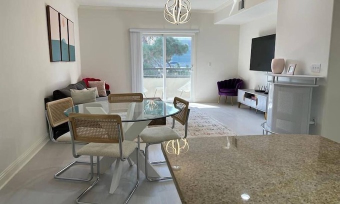 Santa Clara Apartment | Spacious Modern Apt w/amenities