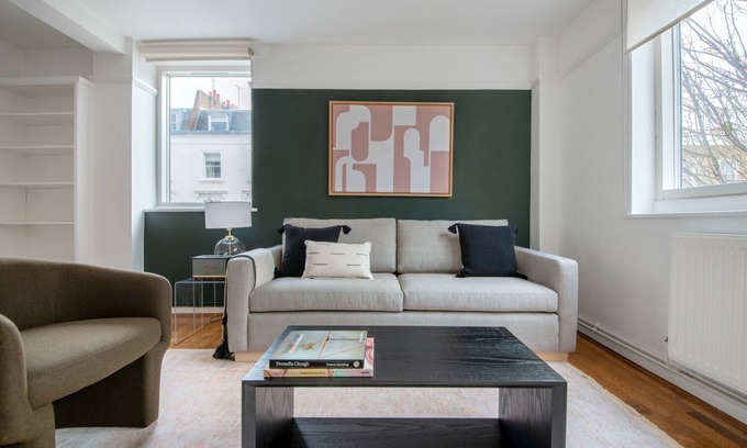 Warwick Apartment | Spacious Pimlico 2BR, 12 mins to Victoria Station, by Blueground