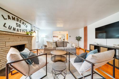 Mount Washington Apartment | Spacious Pittsburgh Getaway about 2 Mi to Downtown!