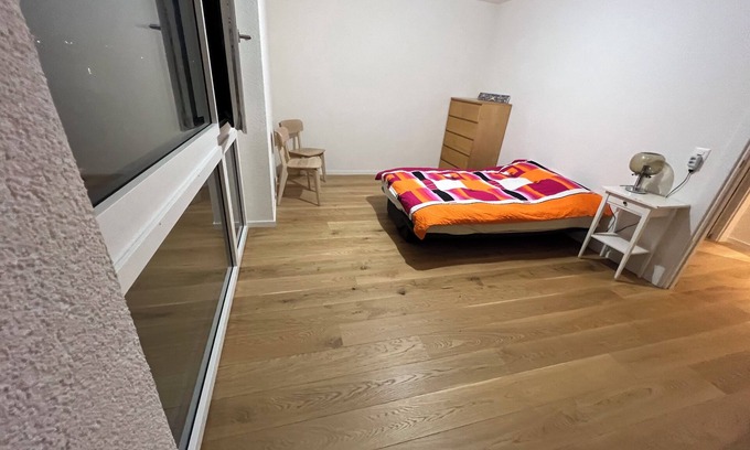 Maison-Royale Apartment | Spacious room/private bathroom/50m from the lake/fabulous view! Welcome!