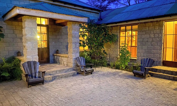Naivasha House | Spacious safari villa with 3 suites, gardens, and wildlife views on Lake Naivasha.