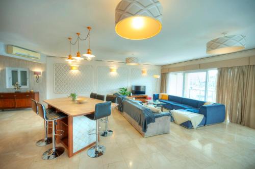 Ta' Xbiex Apartment | Spacious Seafront 3bedrooms, sea view balcony GOTAX-1