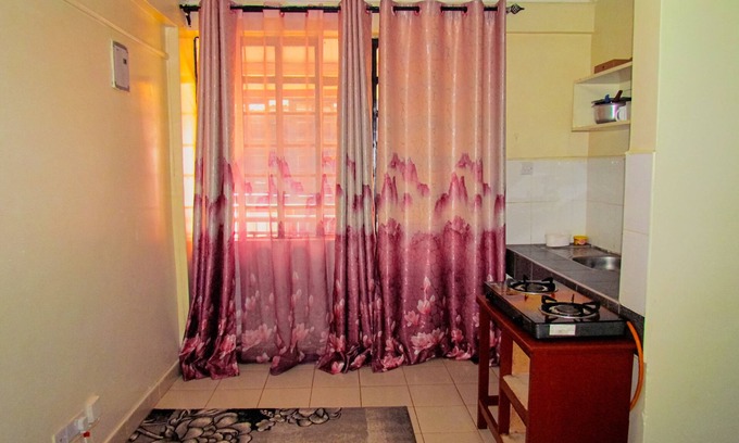 Kidono Apartment | Spacious studio with hot shower and FREE Wi-Fi and it is a noise free zone.