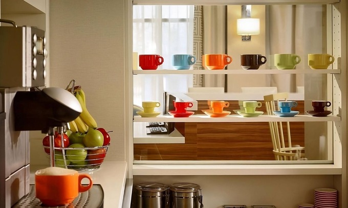 Auburn Hills Hotel | Spacious Suite with Outdoor Pool, Kitchen & Free Breakfast at Auburn Hills!