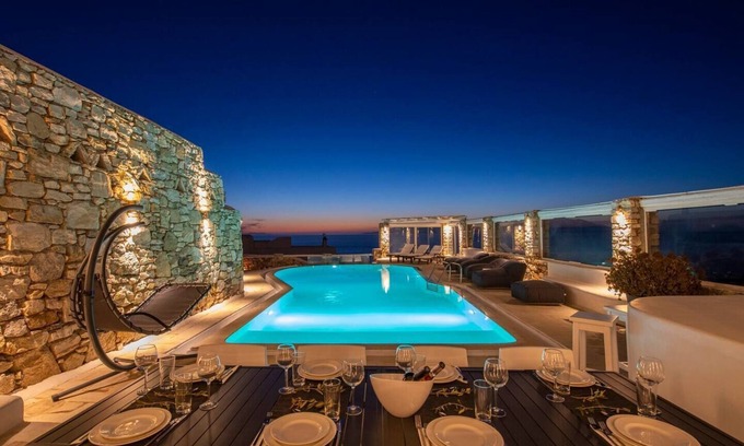 Agios Ioannis Villa | Spacious villa with extra beds to accommodate up to 13 persons and private pool
